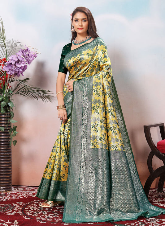 Weaving Zari Silk Green Classic Saree S15388