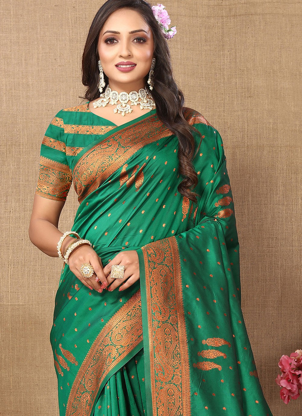 Classic Weaving Zari Silk Saree - S5472