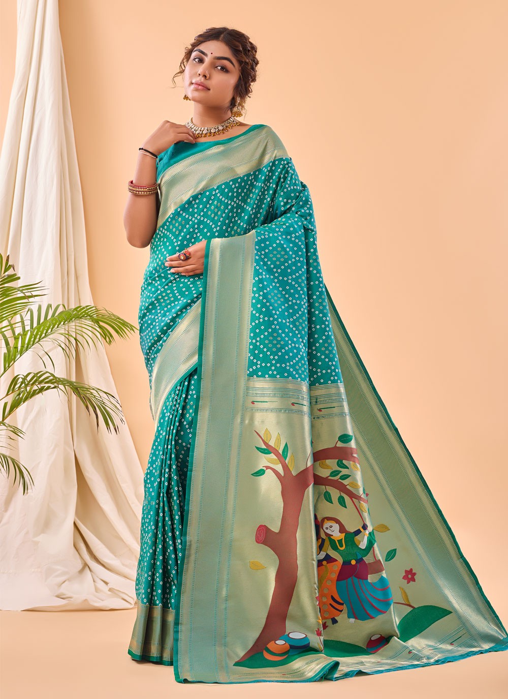 Classic Woven Silk Saree - S4397