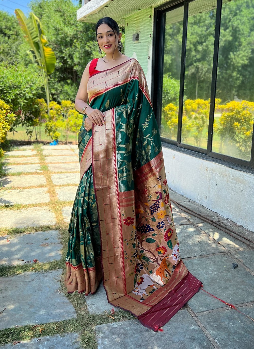 Saree Woven Silk Saree - S3151