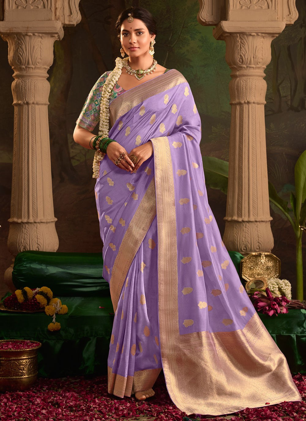 Weaving Zari Pure Dola Saree - S12085