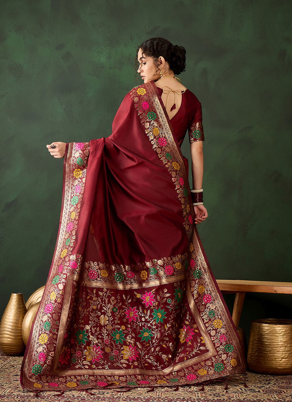 Classic Jacquard Work Silk Saree - S8307
