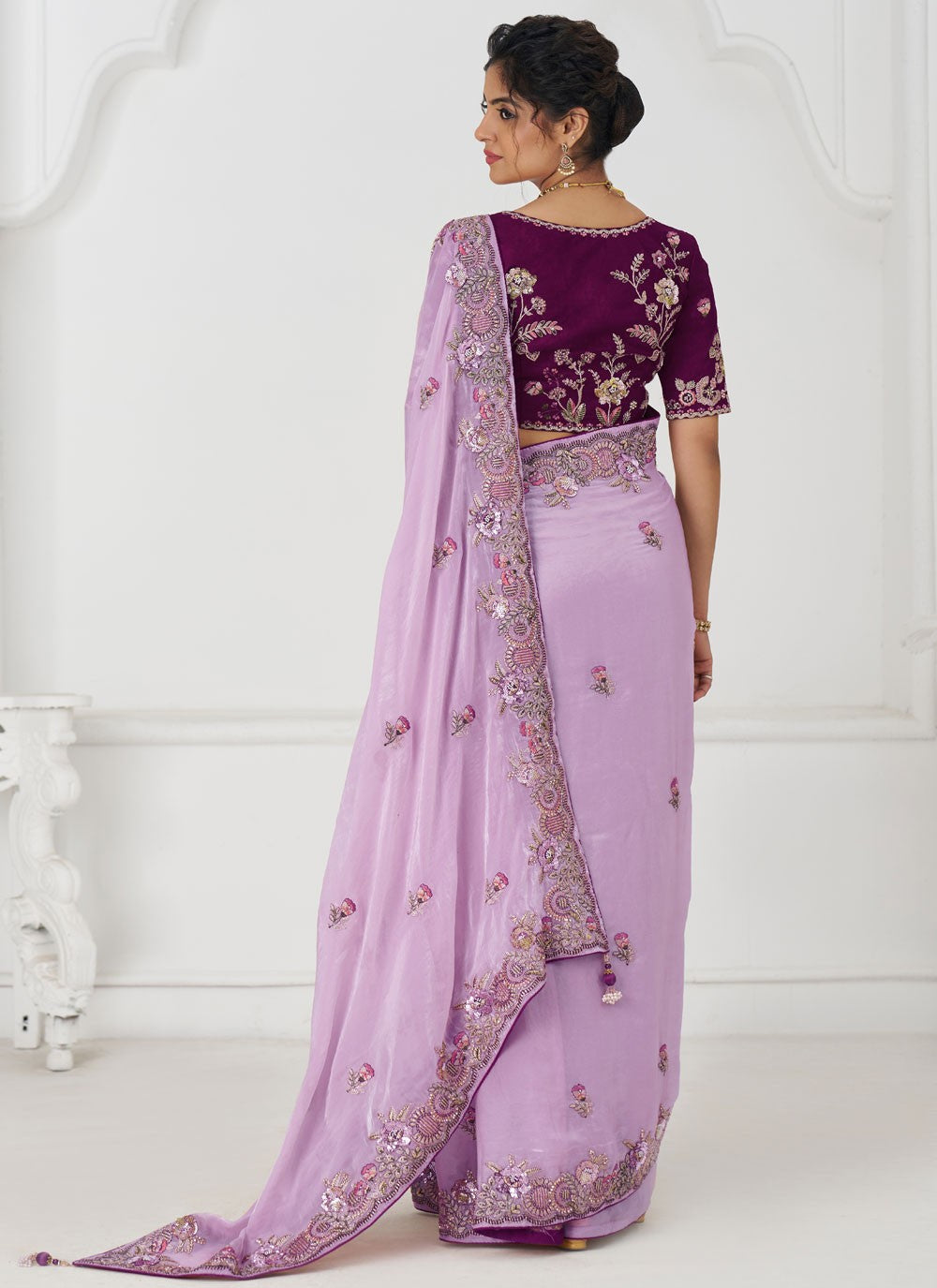 Embroidered Silk Mauve Contemporary Saree S15647