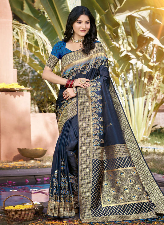 Weaving Zari Silk Morpeach Saree S14634