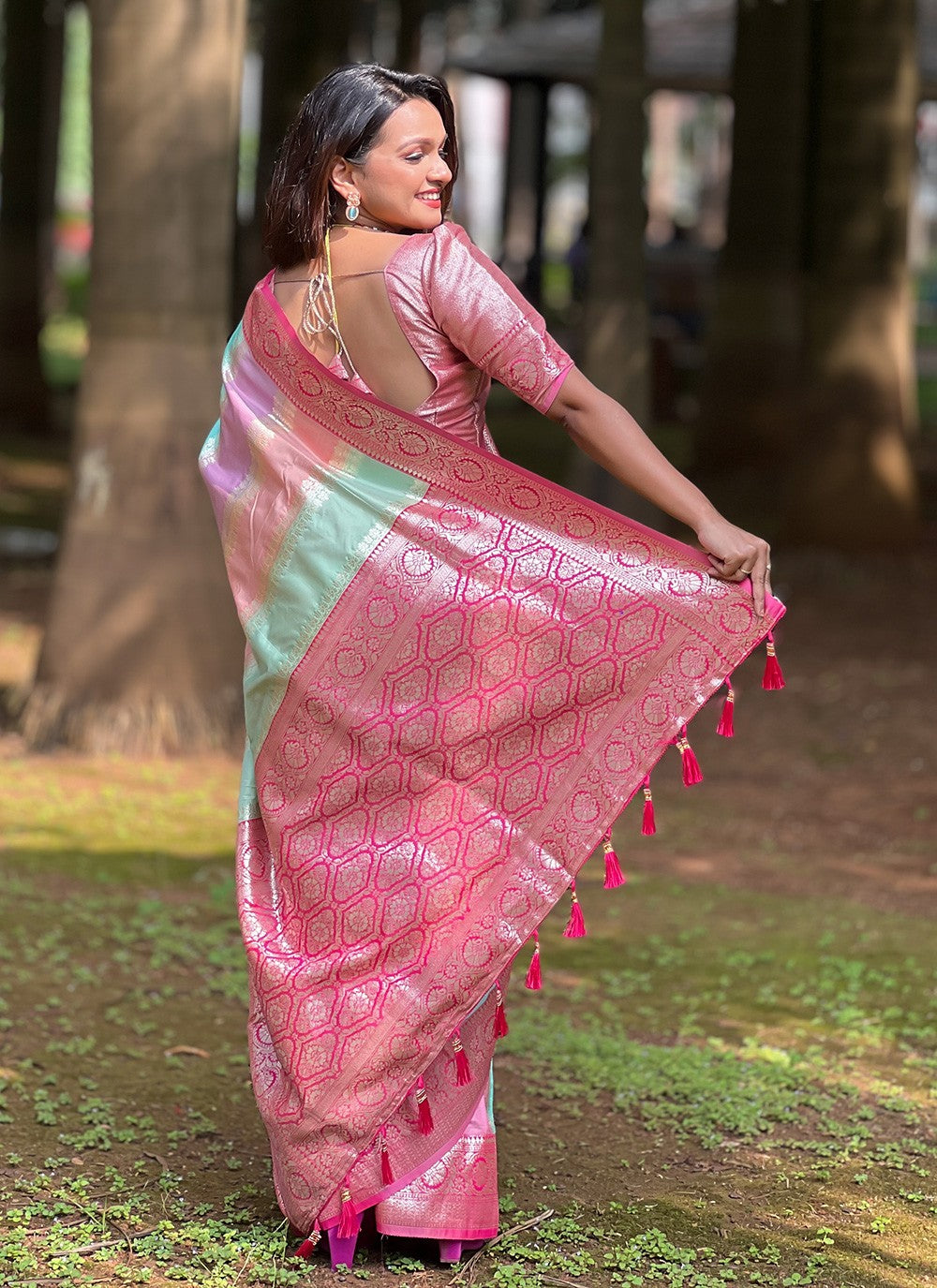 Multi Colour Silk Contemporary Saree Jacquard Work S16054