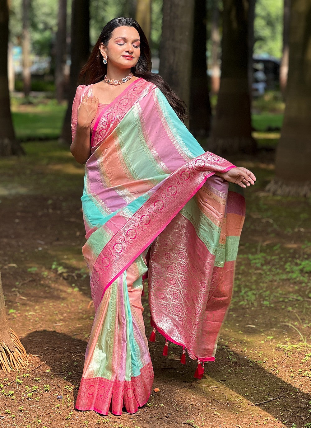 Multi Colour Silk Contemporary Saree Jacquard Work S16054