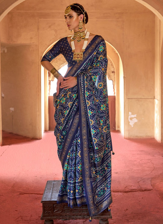 Navy Blue Silk Classic Saree Patola Print S18267