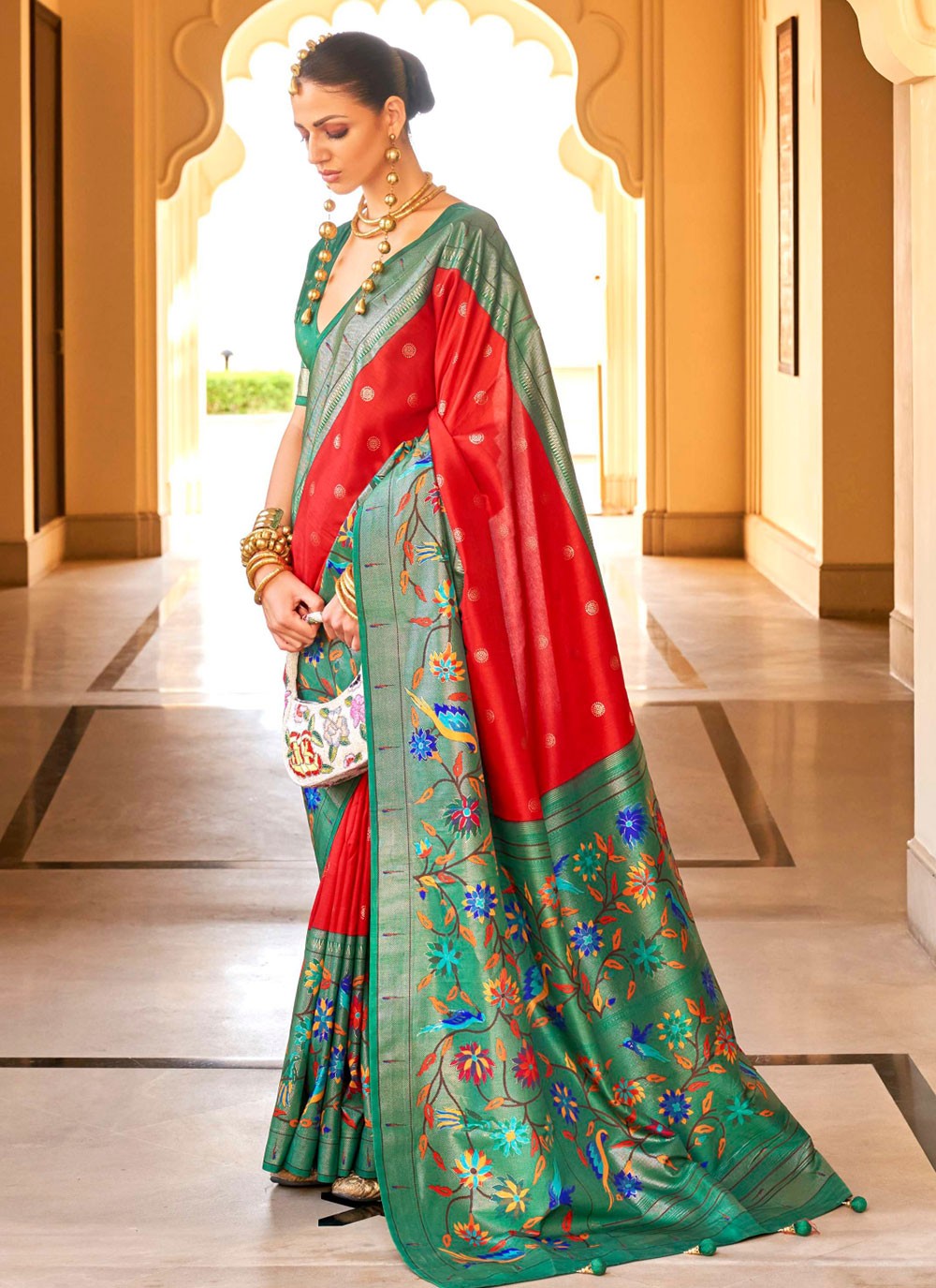 Casual Woven Silk Saree - S6088