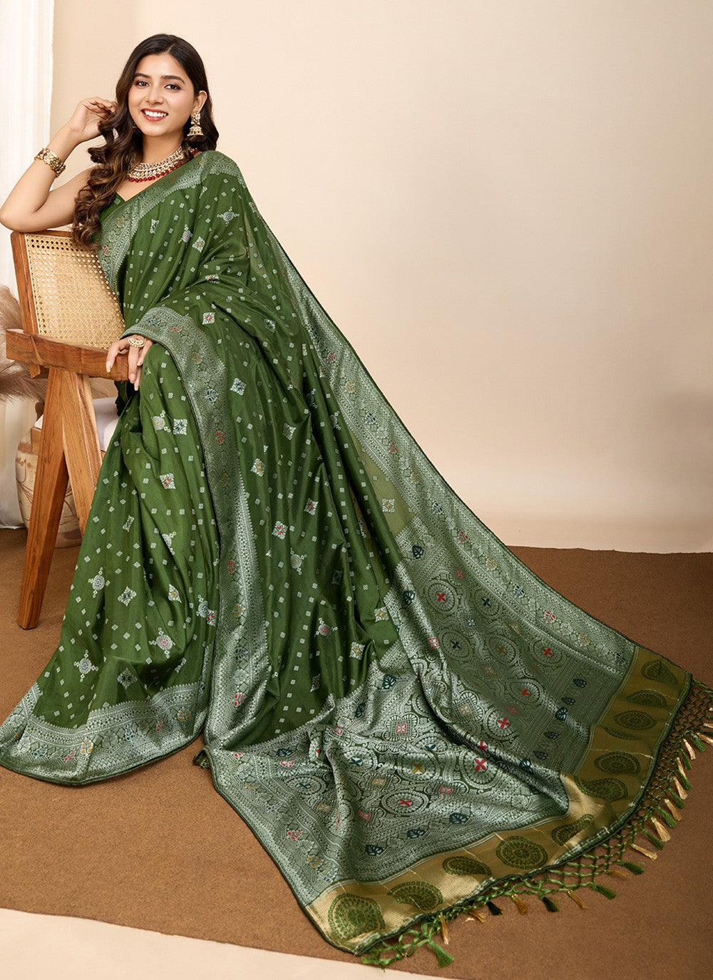 Classic Saree Meenakari Green Silk Saree S13587