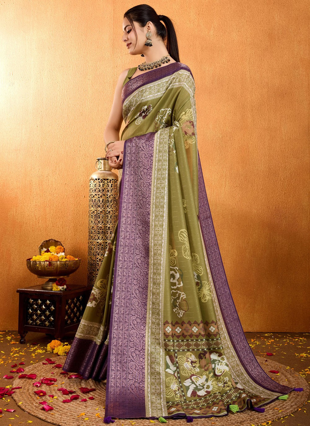 Floral Printed Silk Green Saree S13778