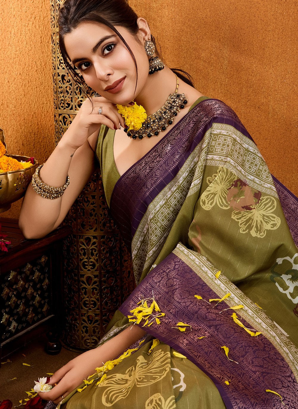 Floral Printed Silk Green Saree S14014