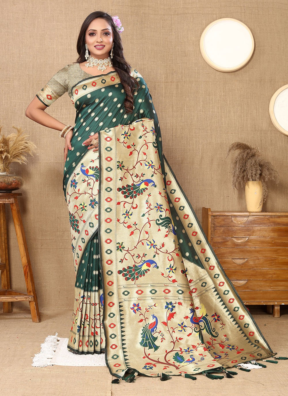 Classic Weaving Zari Silk Saree - S5622