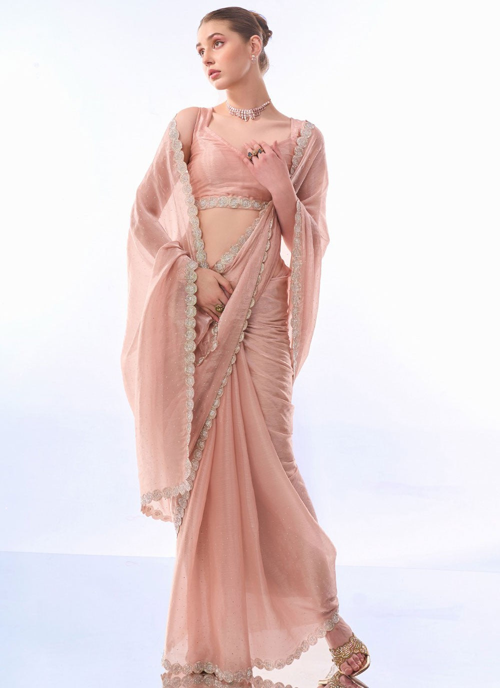 Contemporary Plain Silk Saree - S8116