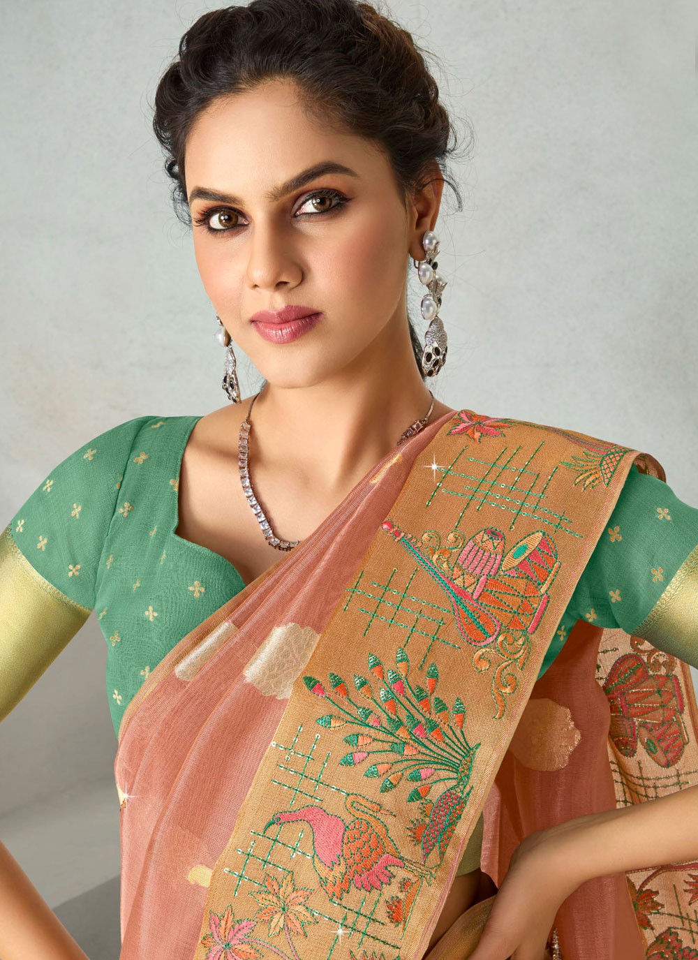 Classic Weaving Zari Silk Saree - S7689