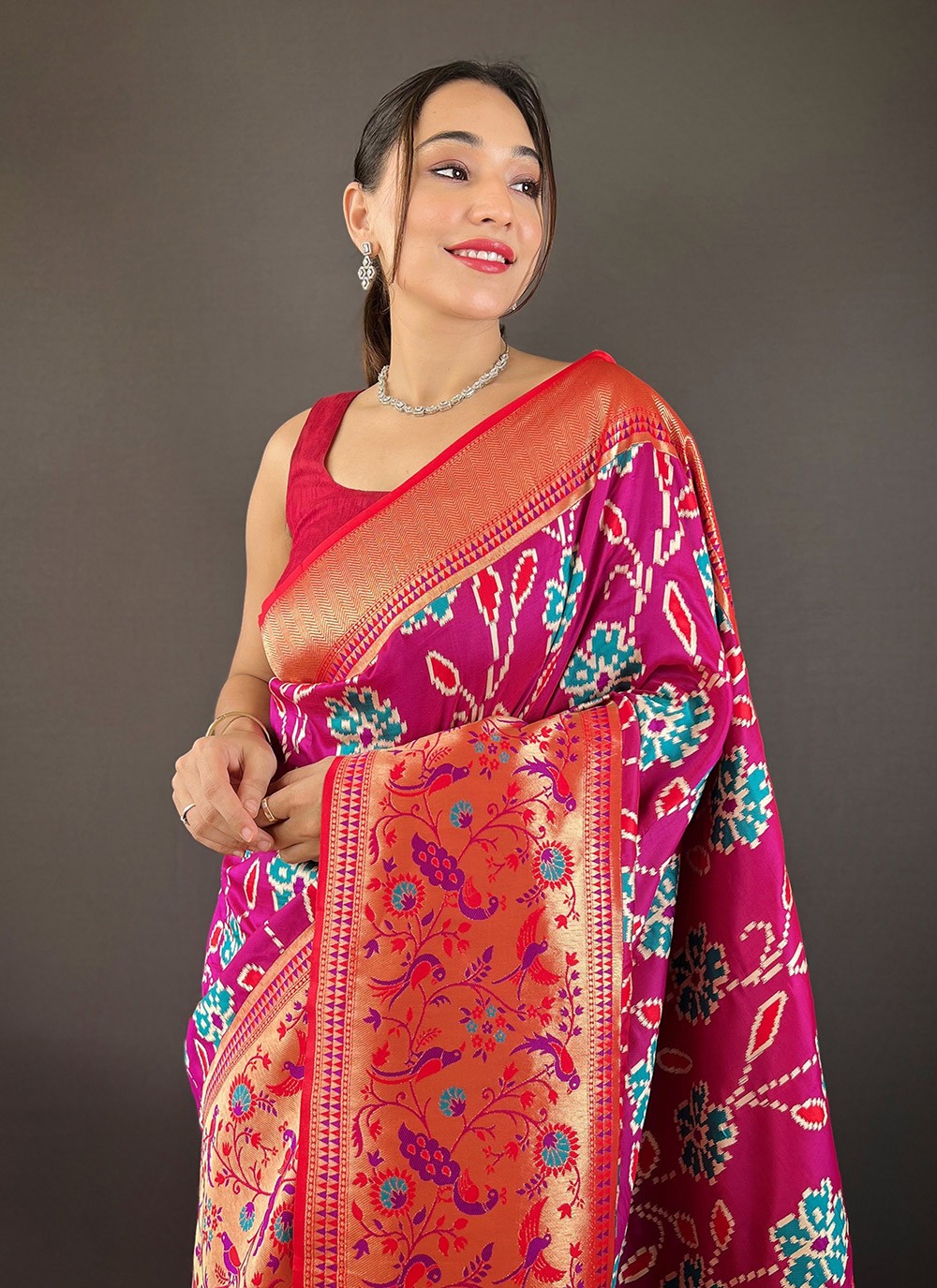 Contemporary Printed Pink Silk Saree S13703