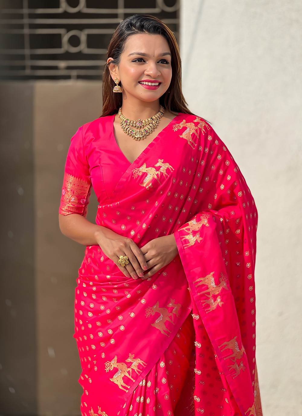 Contemporary Weaving Zari Pink Silk Saree S13152