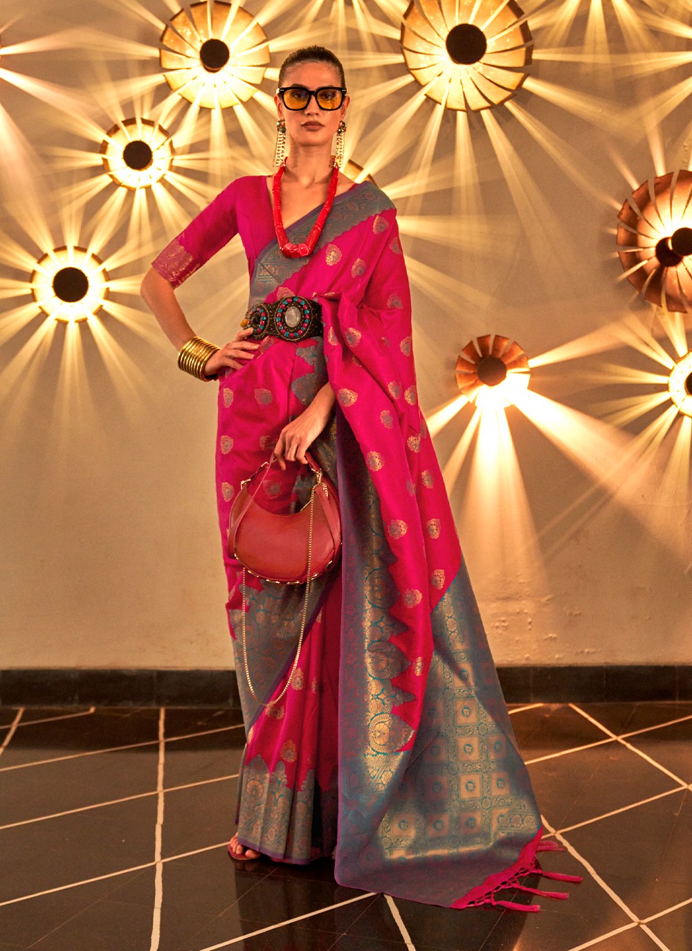 Classic Weaving Zari Silk Saree - S3178