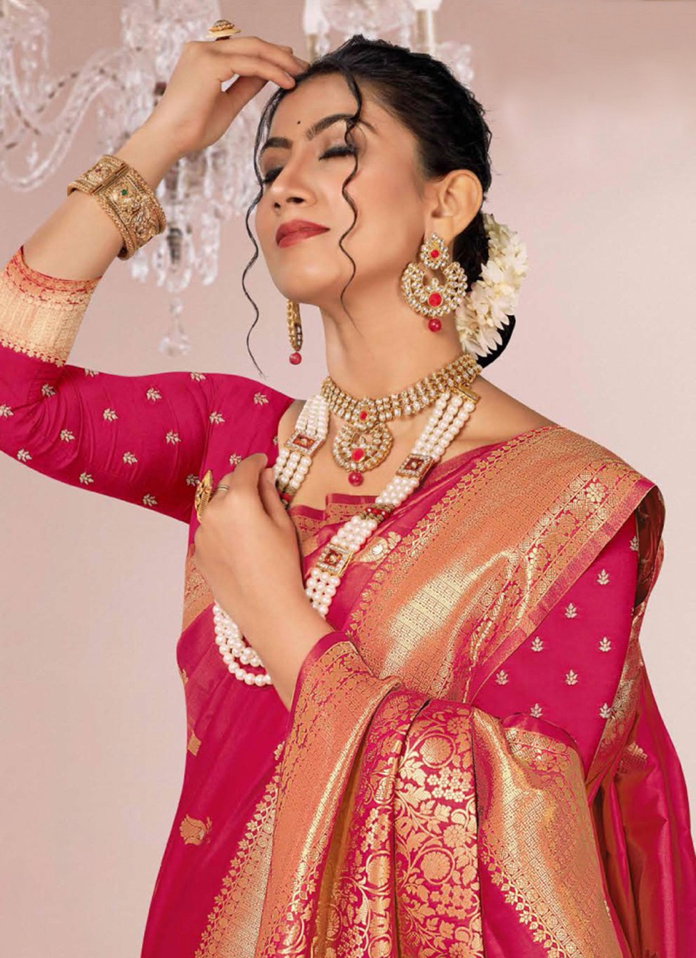 Traditional Woven Silk Saree - S7350