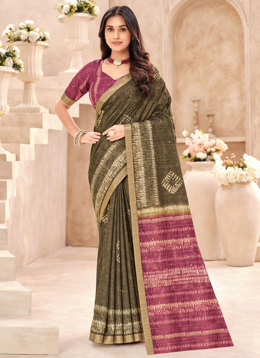 Green Silk Classic Saree Printed S19917
