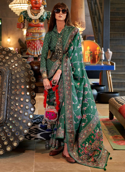 Green Silk Contemporary Saree Printed S20282