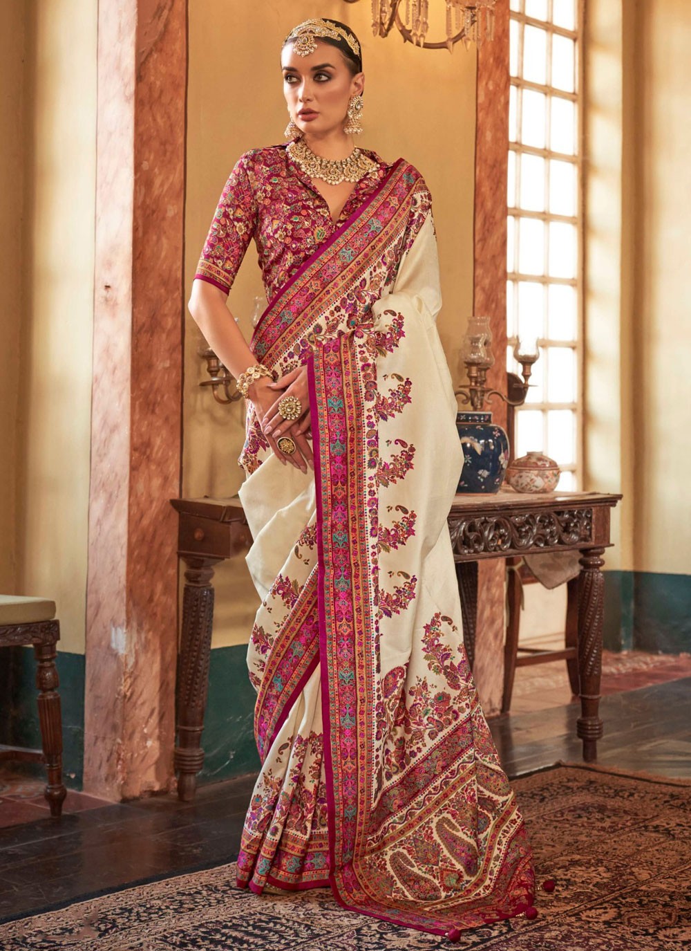 Printed Silk Off White Saree S14335