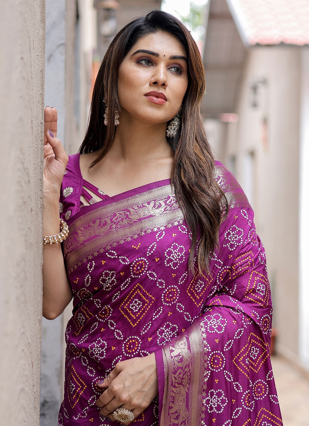 Classic Bandhej Silk Saree - S6919