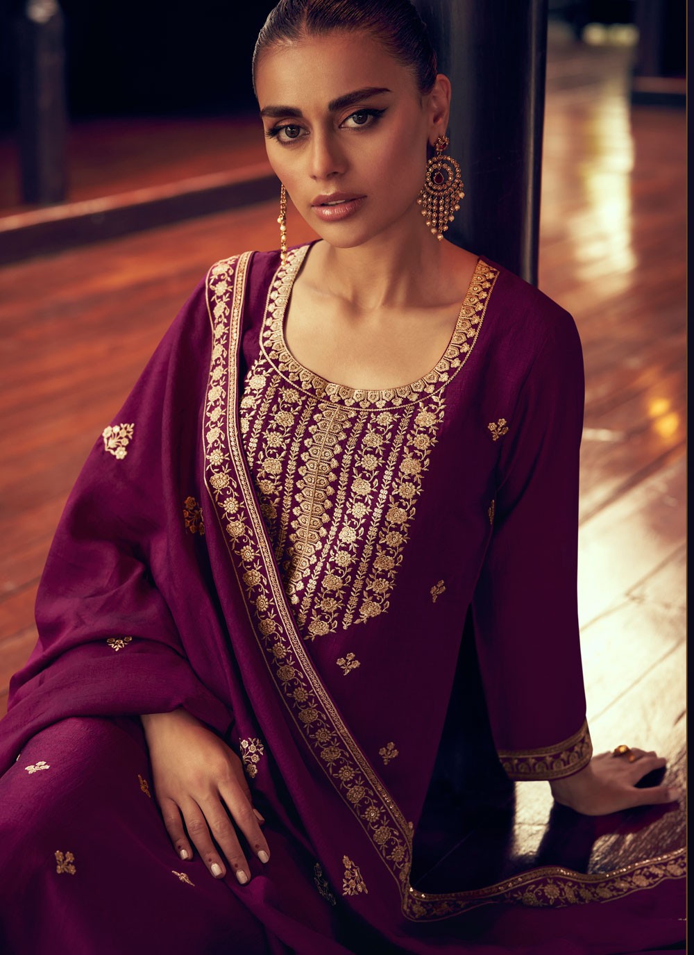 Silk Pakistani Suit - T1583