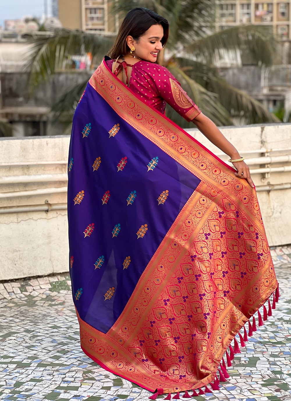 Meenakari Silk Purple Trendy Saree S15301