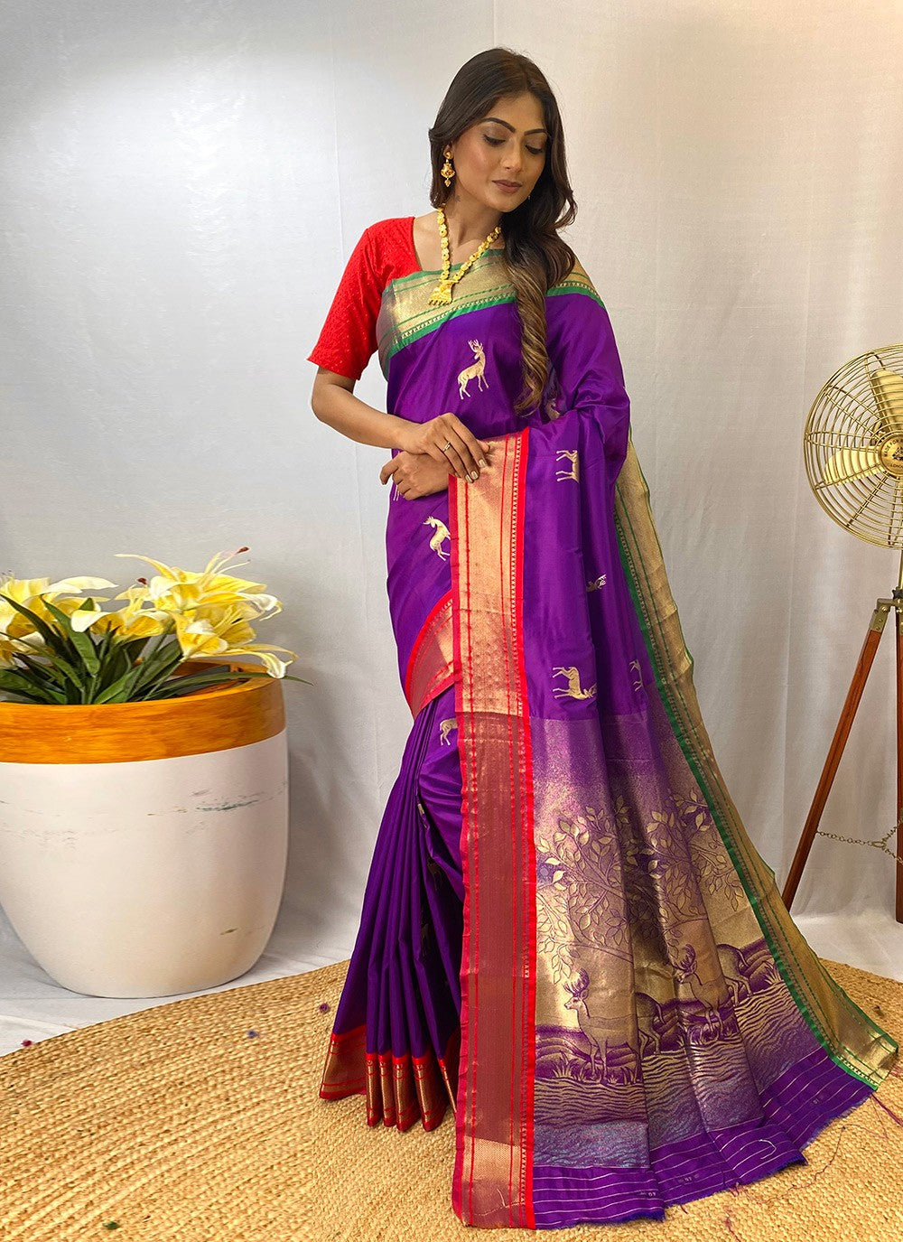 Classic Woven Silk Saree - S8442