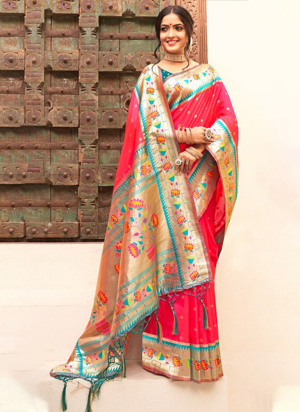 Traditional Weaving Zari Silk Saree - S3263