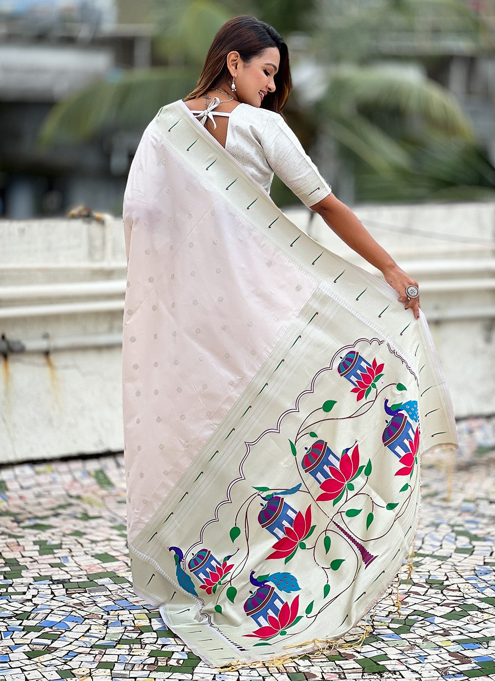 Pink Silk Contemporary Saree Woven, Zari S19443