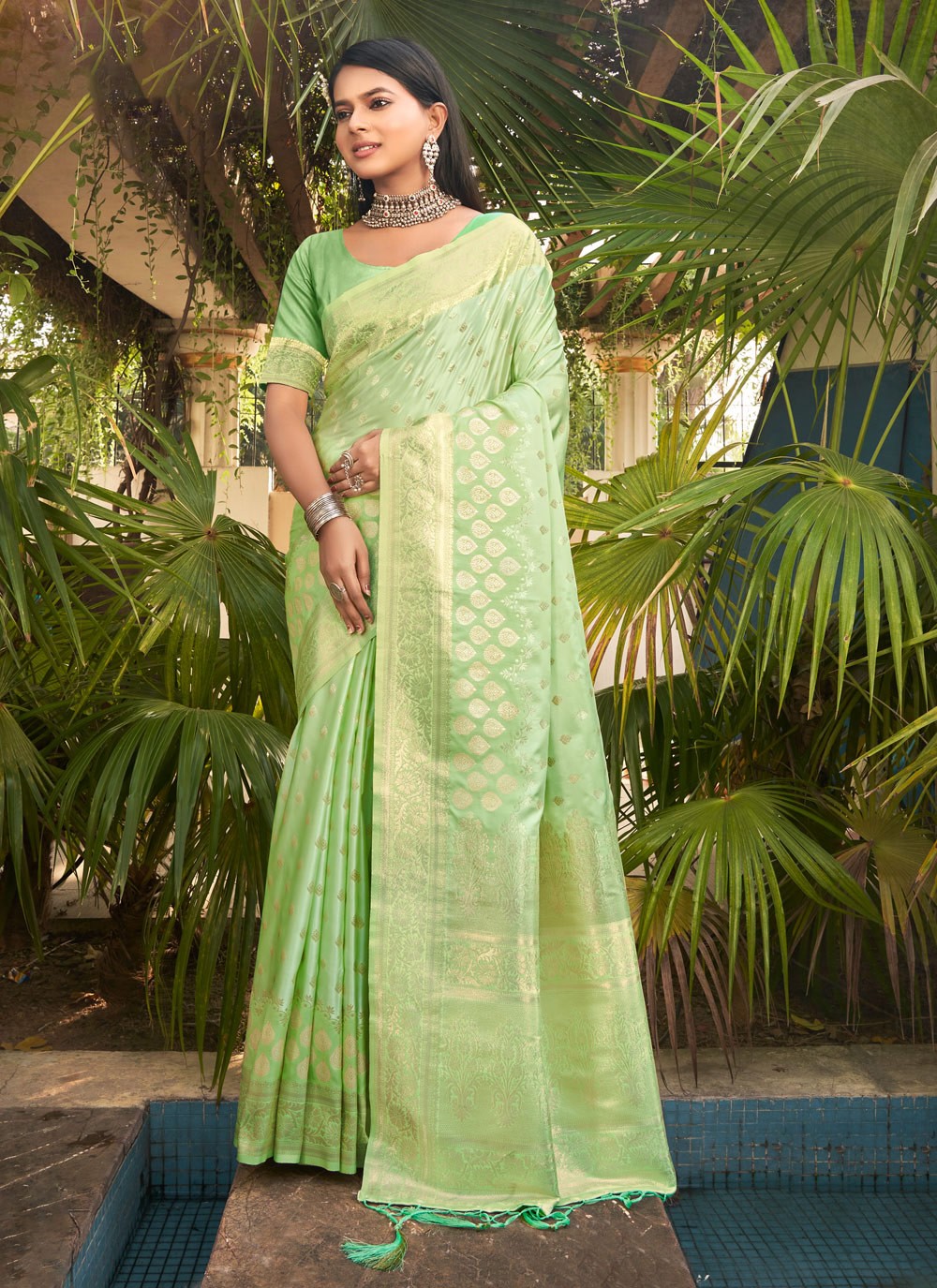 Traditional Weaving Zari Silk Saree - S5187