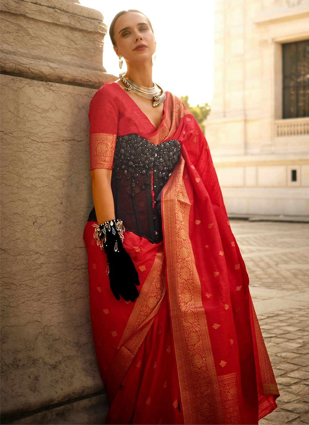 Classic Weaving Zari Silk Saree - S4917