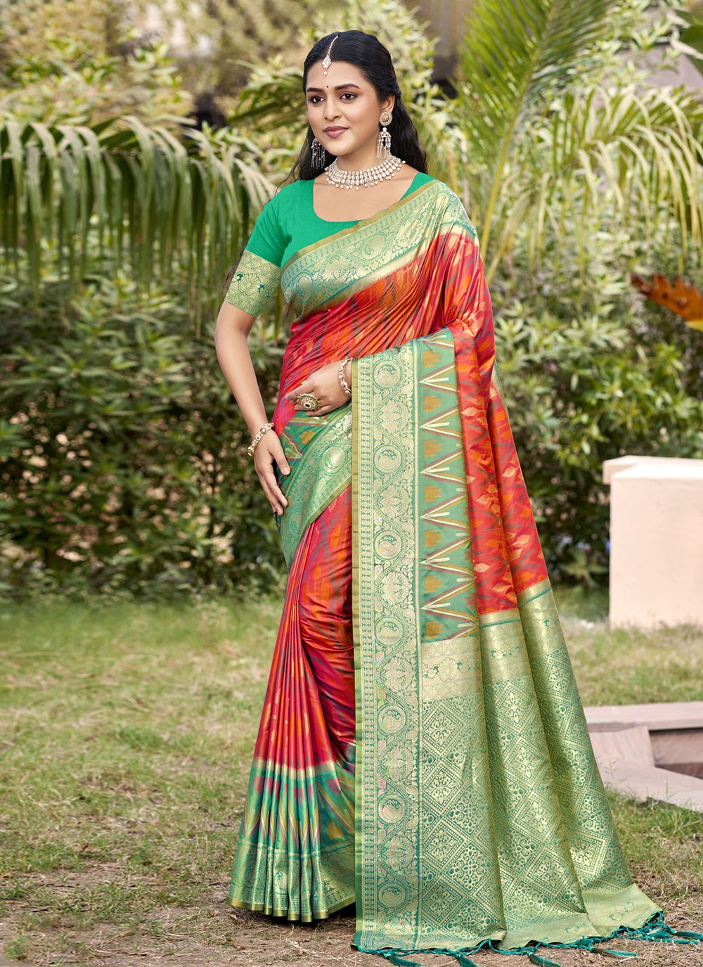 Trendy Saree Weaving Zari Rust Silk S12833
