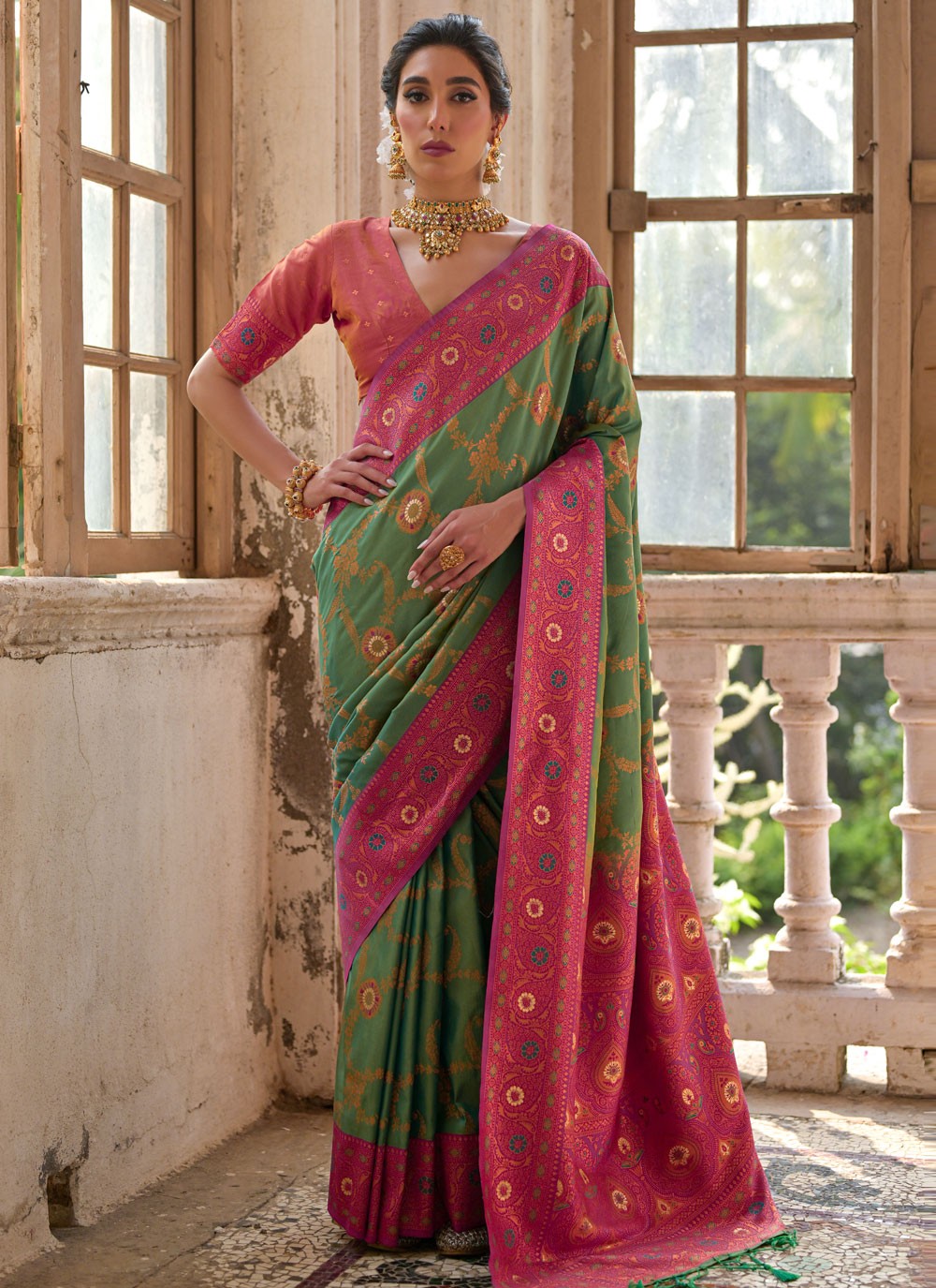 Silk Saree Woven Green Banarasi Silk Saree S13011