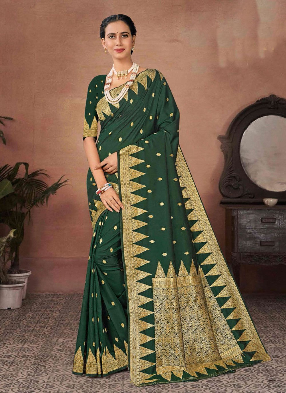 Traditional Woven Silk Saree - S7336