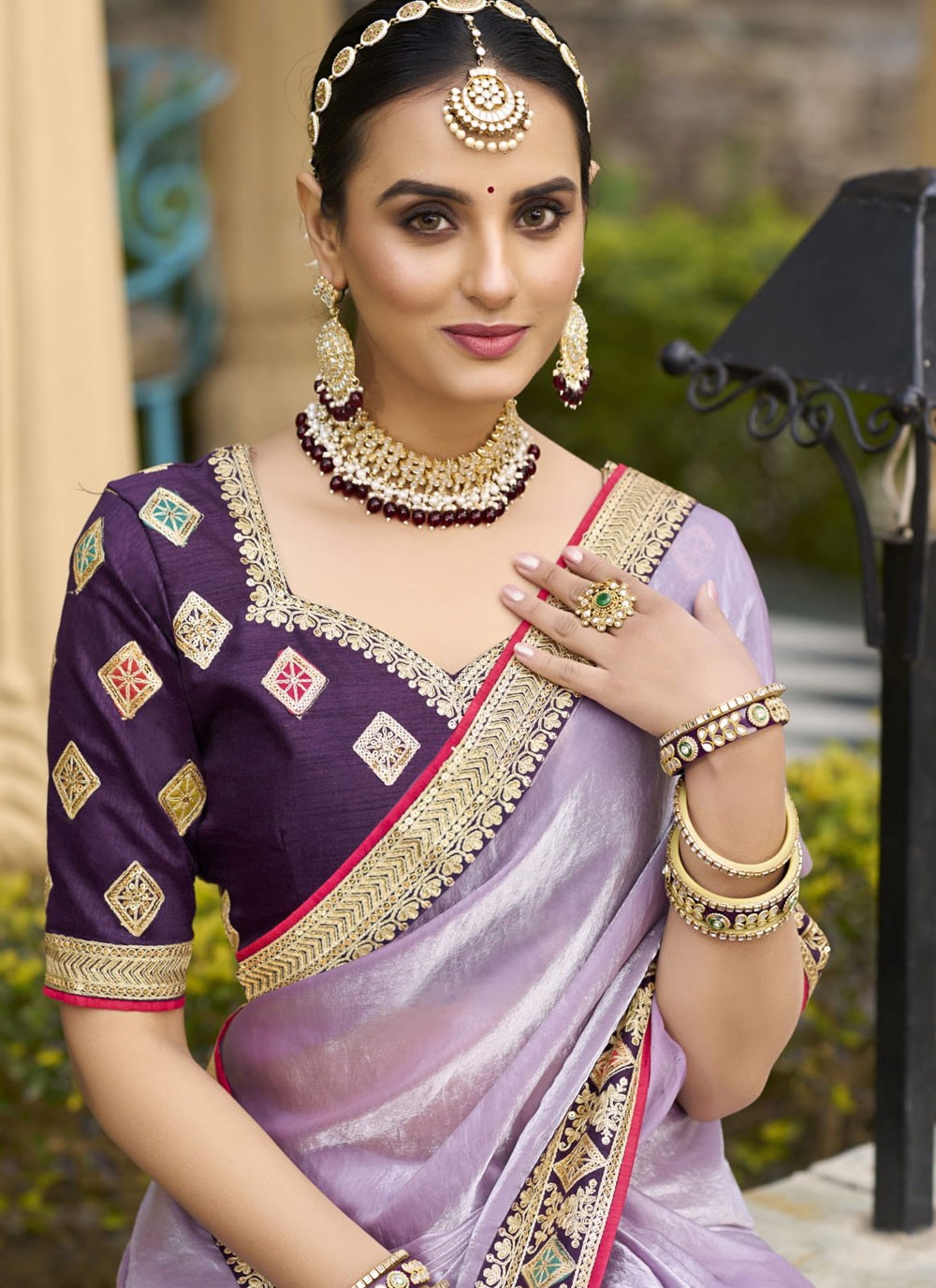 Border Work Silk Lavender Trendy Saree S15363