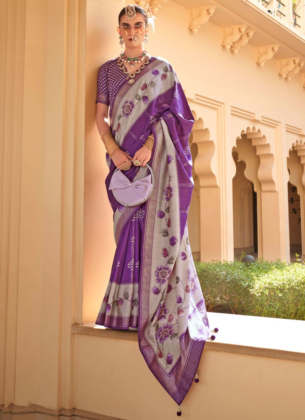 Classic Foliage Prints Silk Saree - S8078