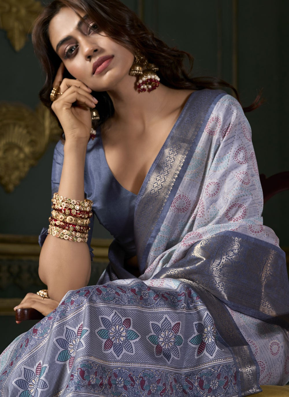 Contemporary Foliage Prints Silk Saree - S9095