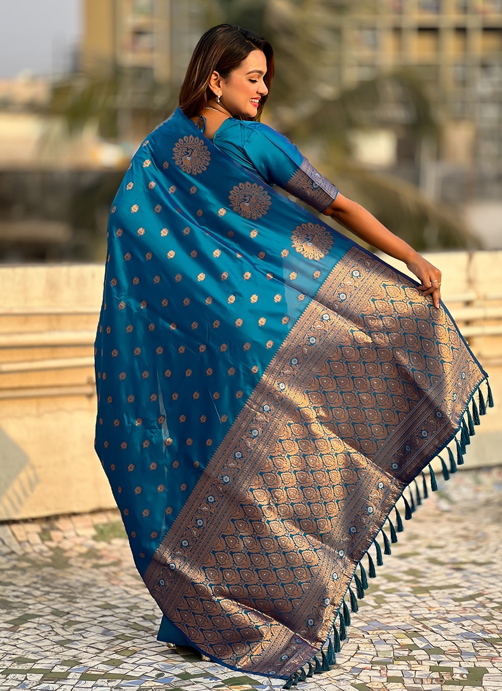 Woven Silk Teal Saree S14681