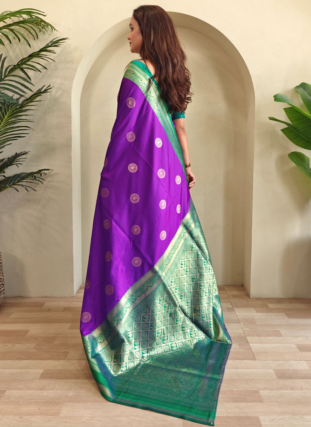 Violet Silk Classic Saree Woven S17277