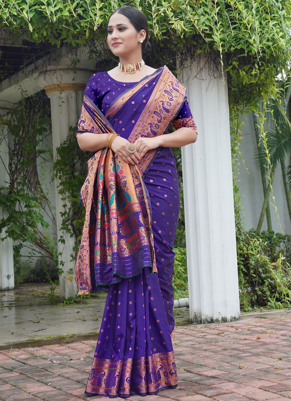 Traditional Weaving Zari Violet Paithni S12642