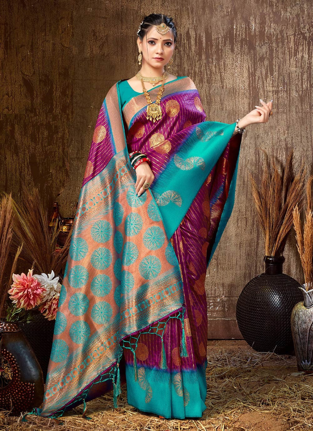 Traditional Chikankari Work Silk Saree - S5085