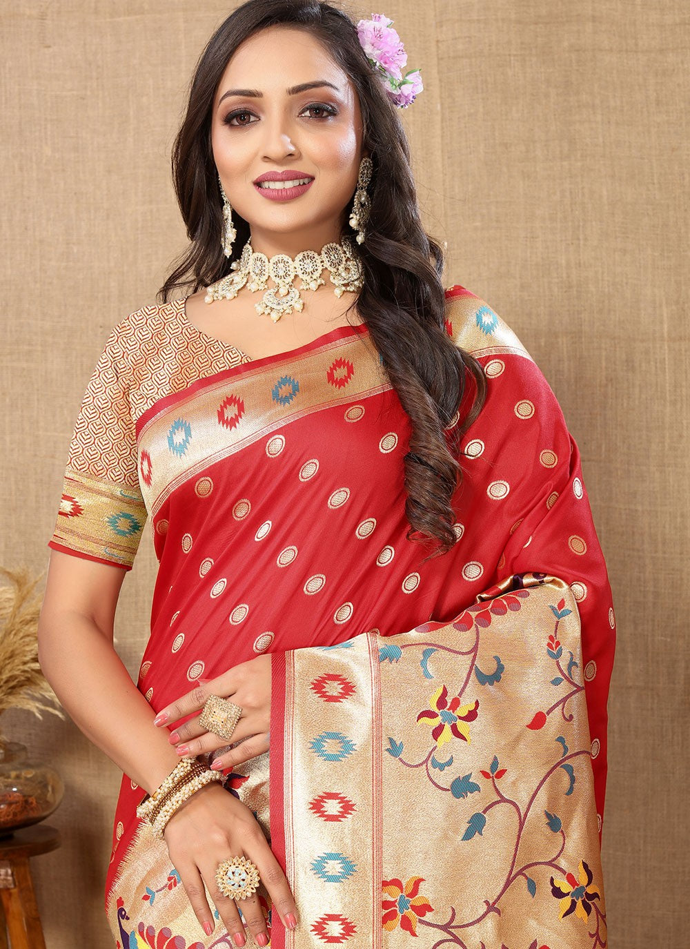 Classic Weaving Zari Silk Saree - S5622