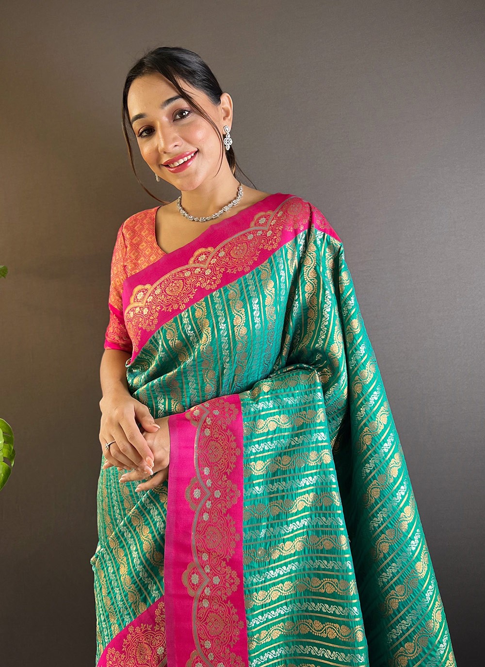 Traditional Weaving Zari Silk Saree - S7606