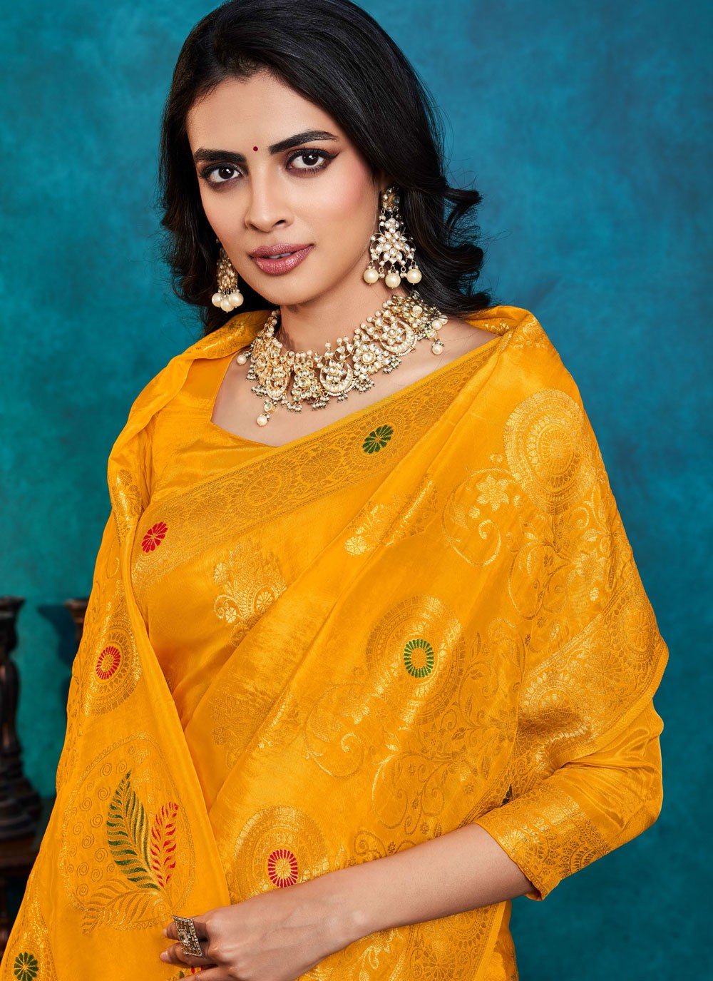 Traditional Weaving Zari Silk Hot Pink Saree - S11365