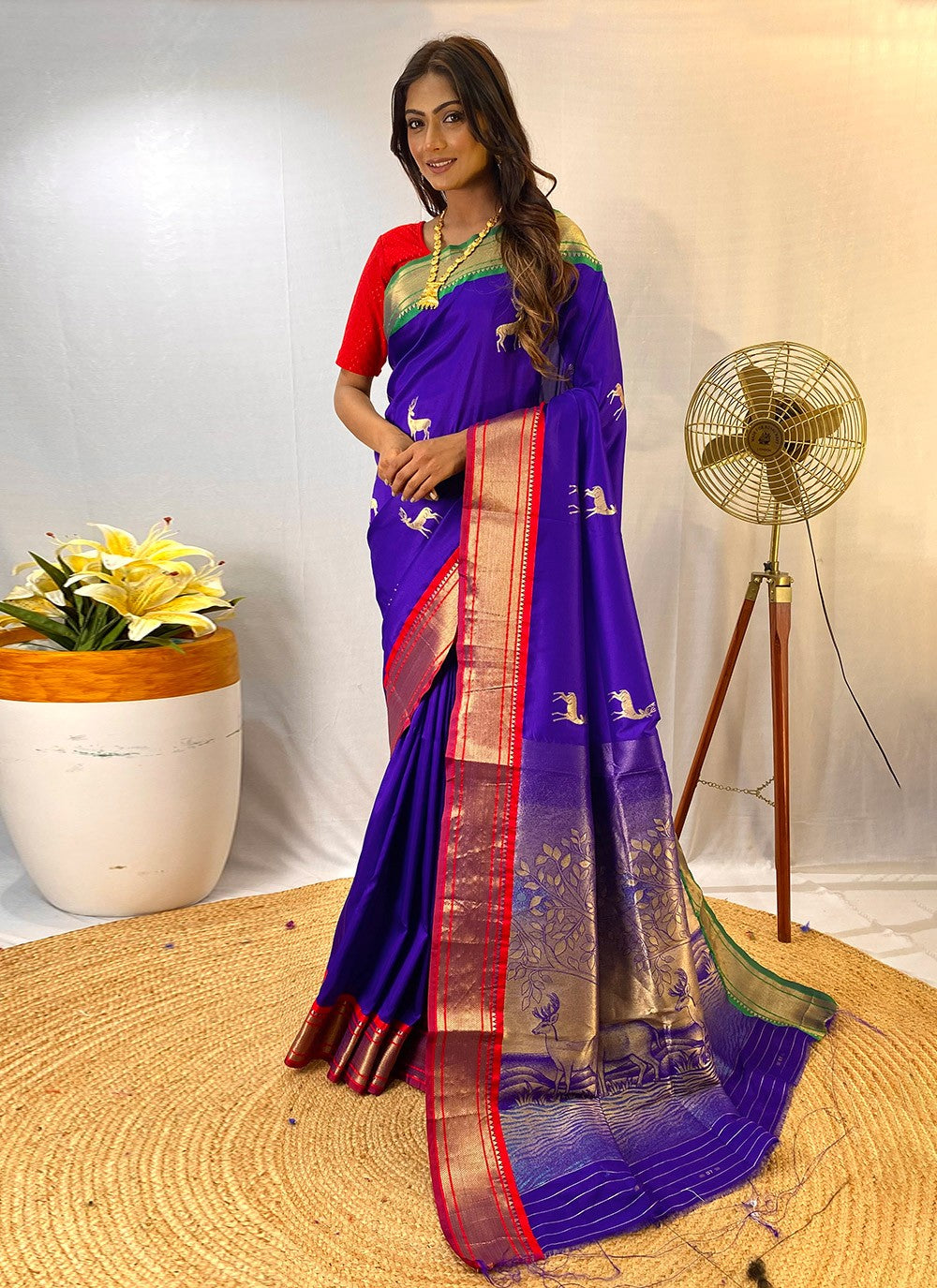Classic Woven Silk Saree - S8442