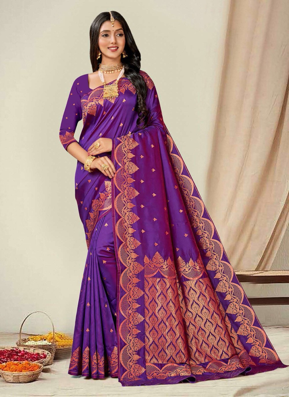 Classic Woven Silk Saree - S7384
