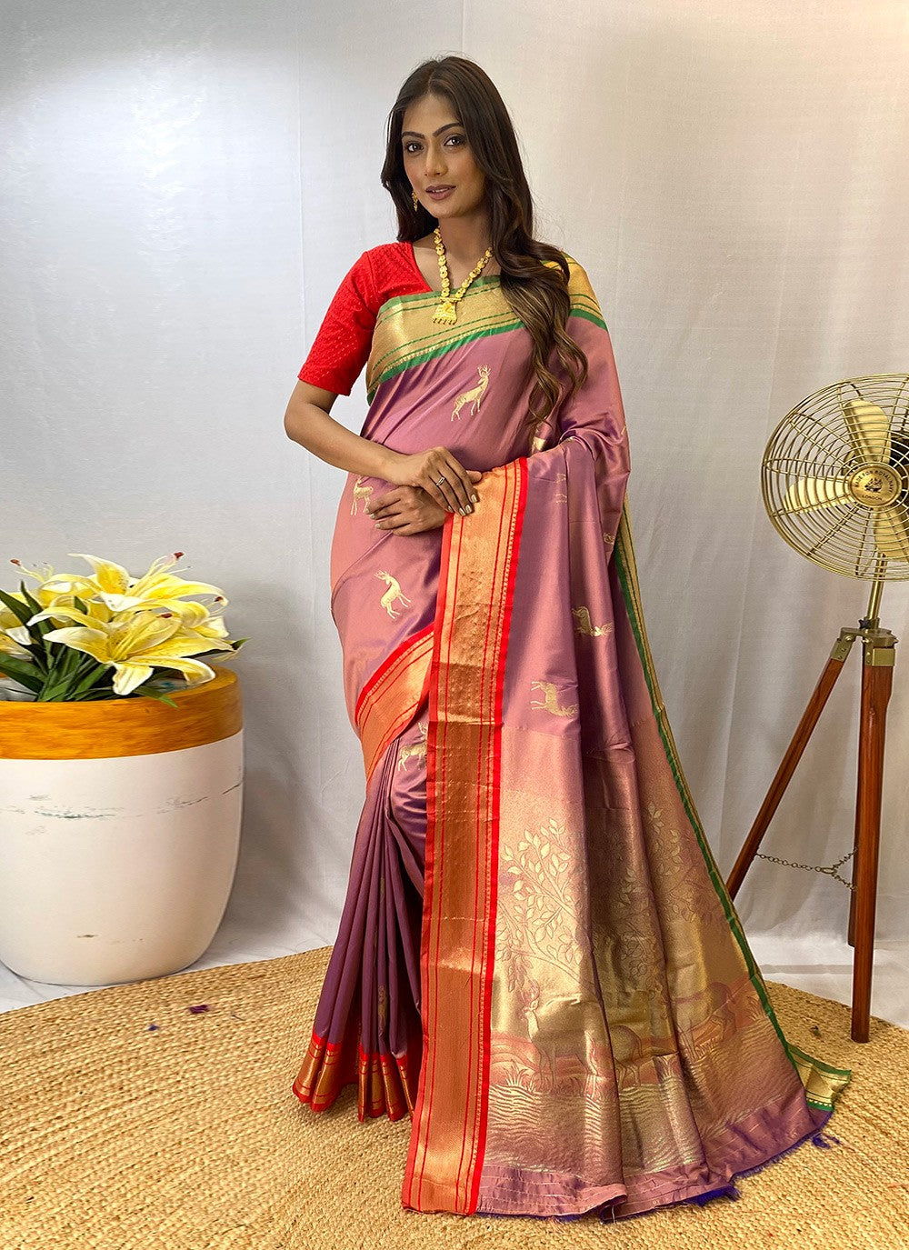 Classic Woven Silk Saree - S8442