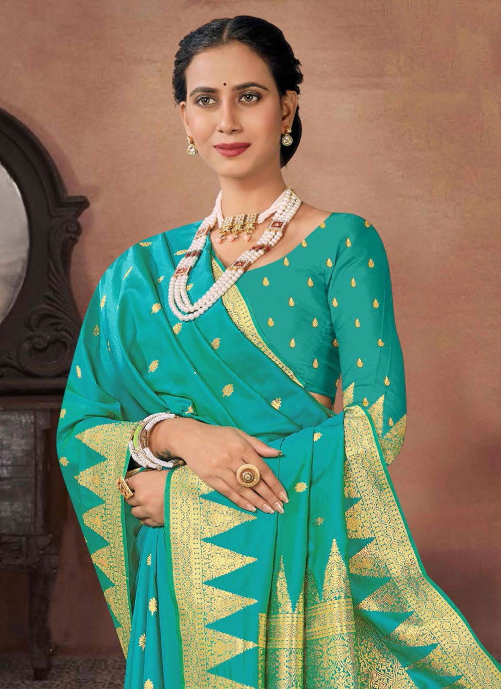 Traditional Woven Silk Saree - S7336